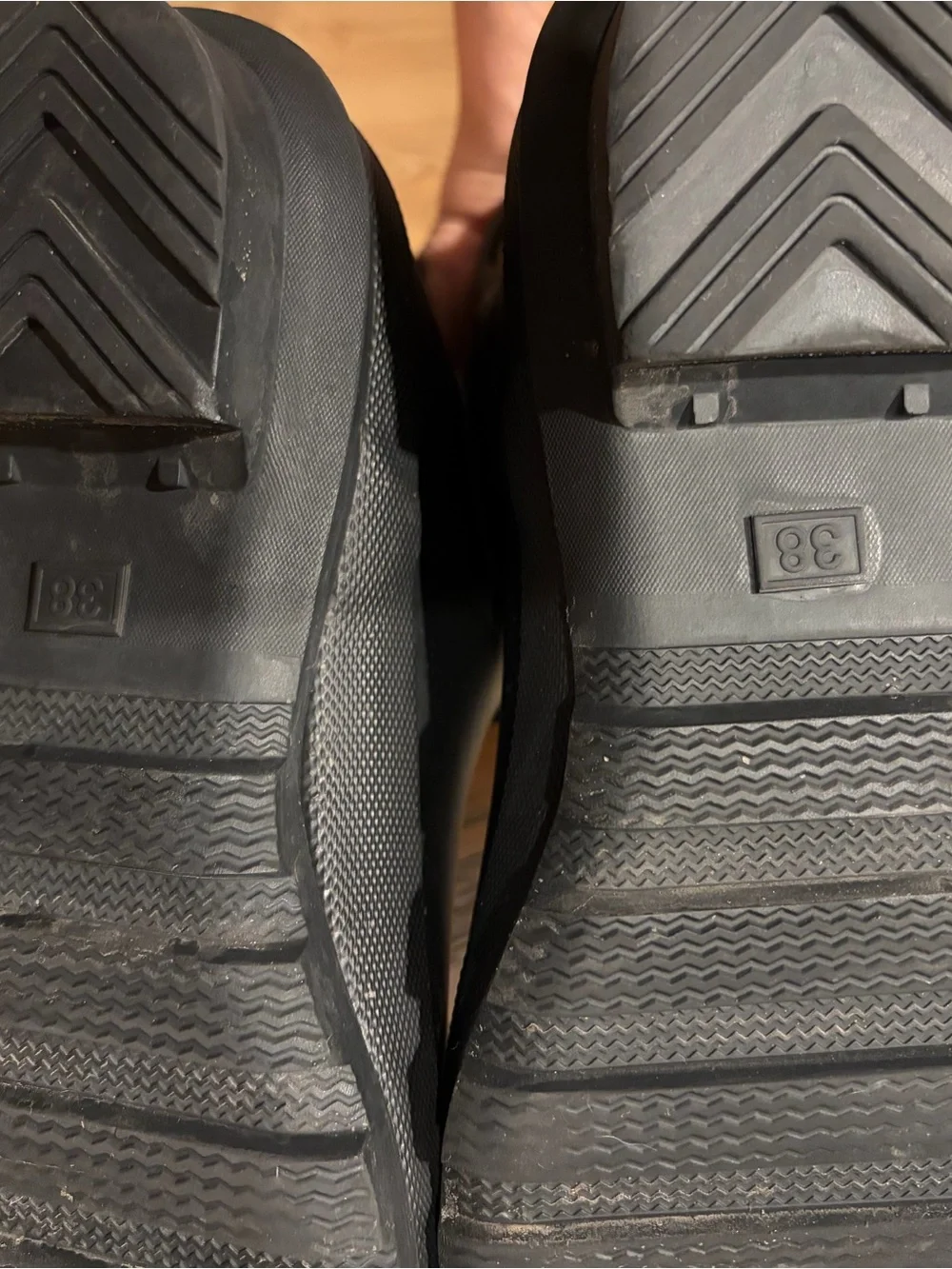 Kurt Geiger London Chelsea Rain Boots Size 38
